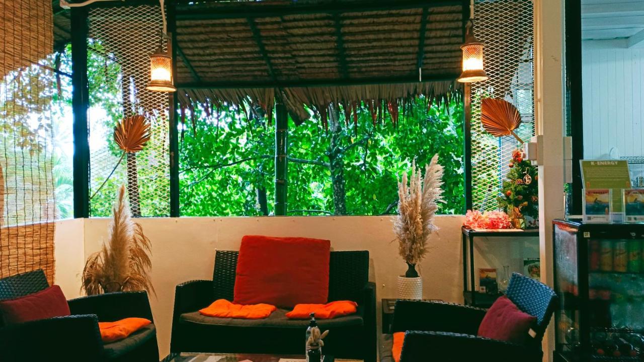 Nua Tone Resort Bang Tao & Cafe エクステリア 写真