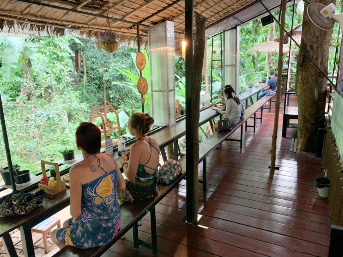 Nua Tone Resort Bang Tao & Cafe エクステリア 写真