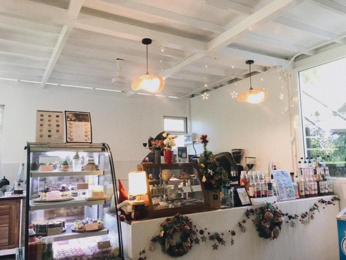 Nua Tone Resort Bang Tao & Cafe エクステリア 写真