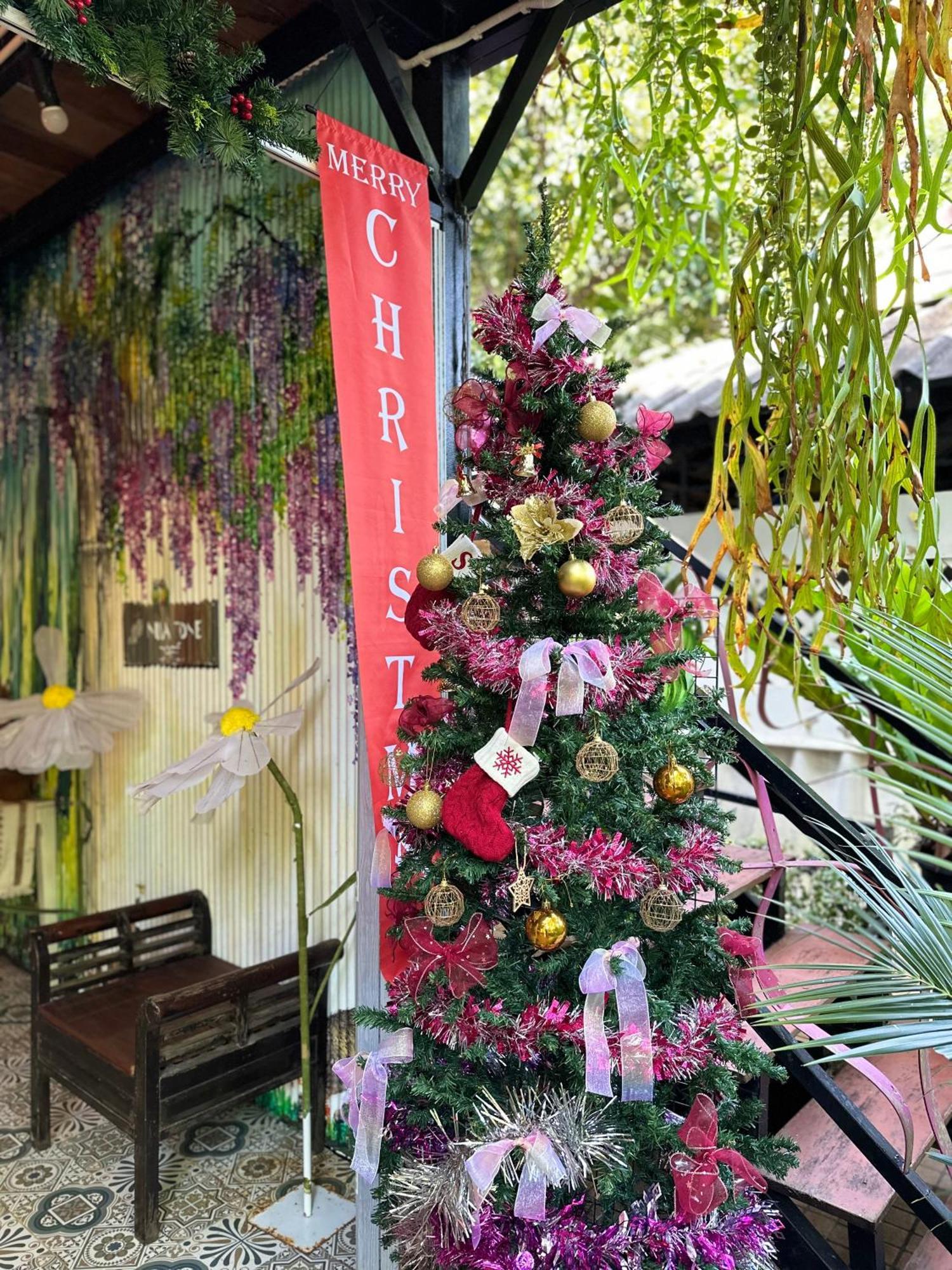 Nua Tone Resort Bang Tao & Cafe エクステリア 写真