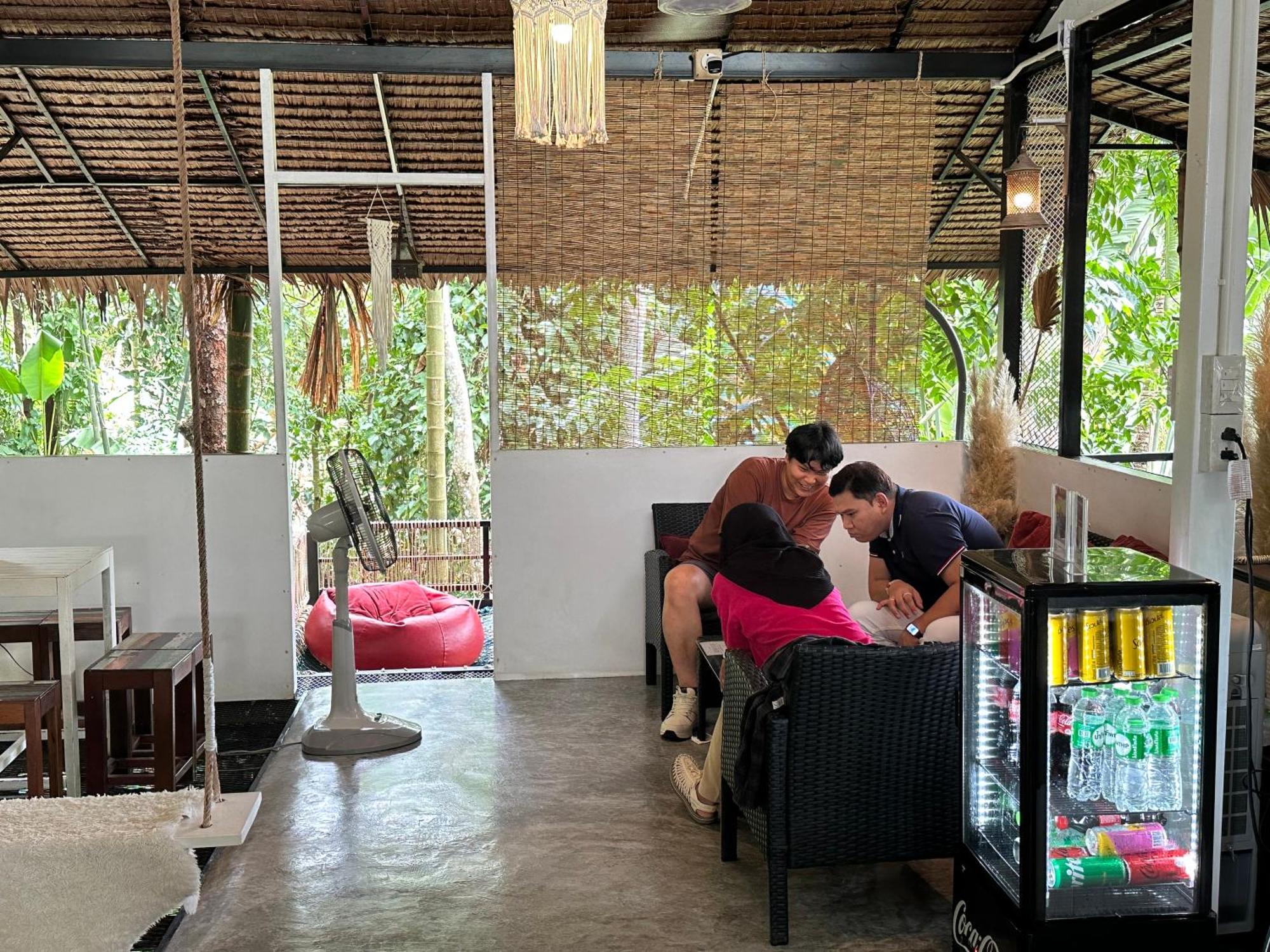 Nua Tone Resort Bang Tao & Cafe エクステリア 写真
