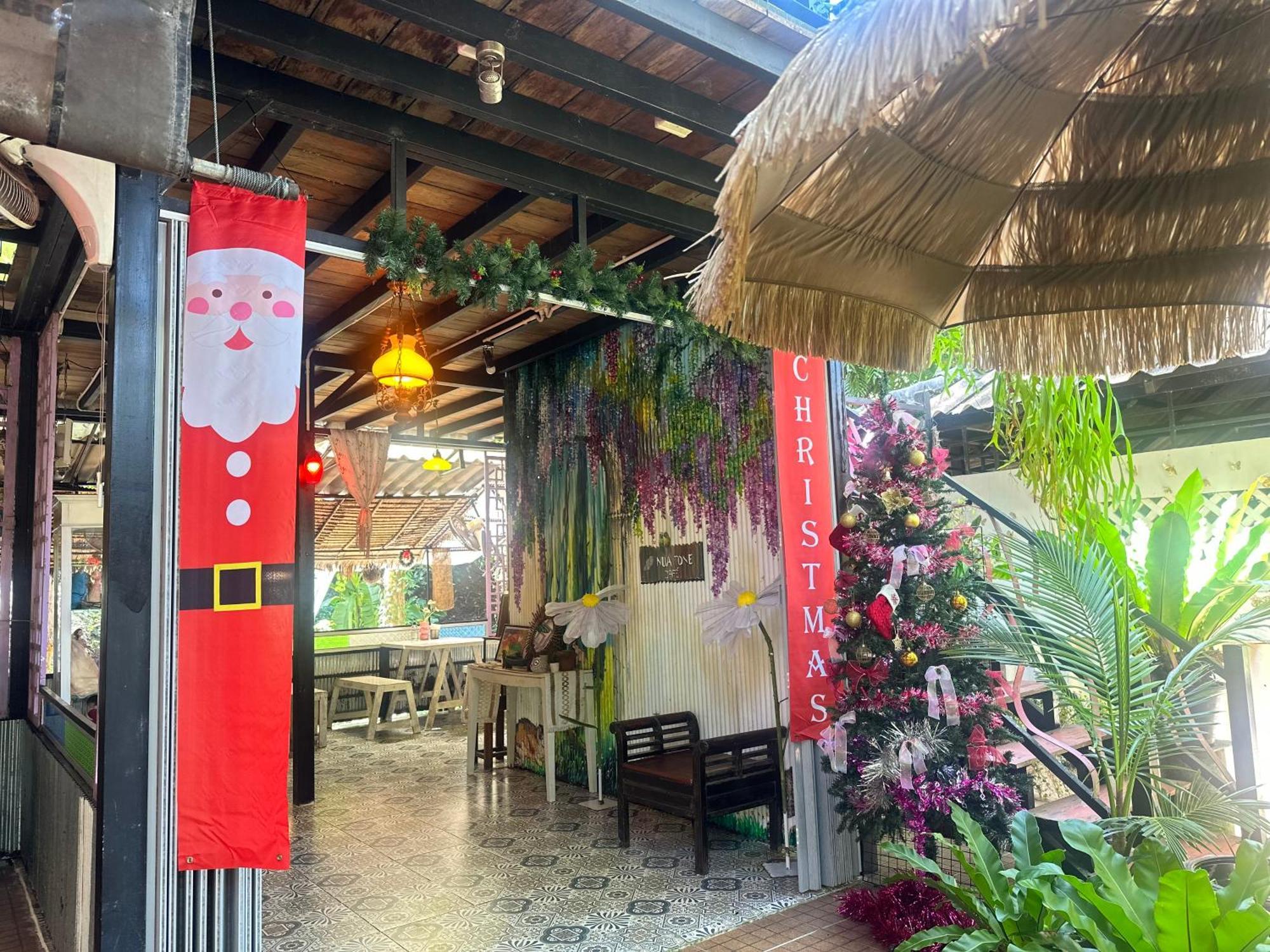 Nua Tone Resort Bang Tao & Cafe エクステリア 写真